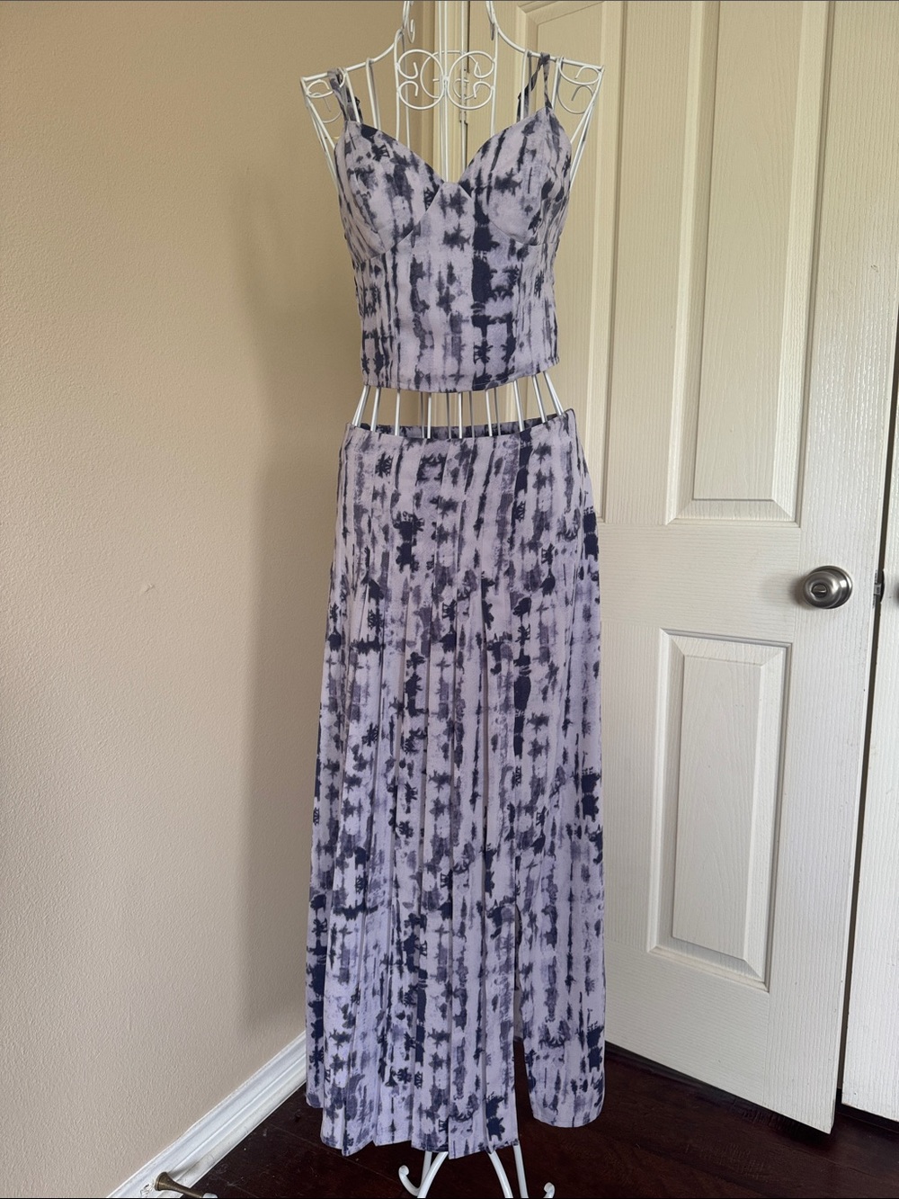 Two-Piece Tie-Dye Maxi Set in Light Lavender and Navy